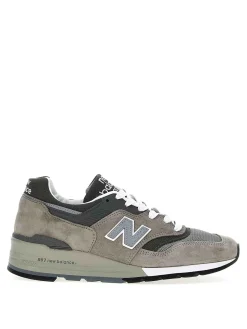 997 sneaker