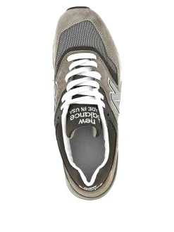 997 sneaker