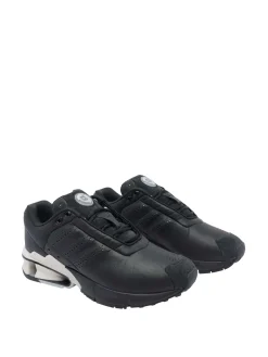 A3 Control Sneaker