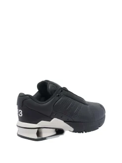 A3 Control Sneaker