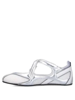 Ballerina Flat Floor 01