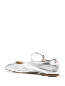 Ballerina in pelle
