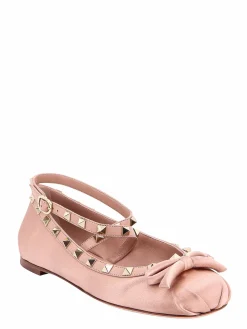 Ballerine in raso con borchie iconiche