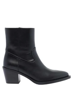 Bootie Black Tate