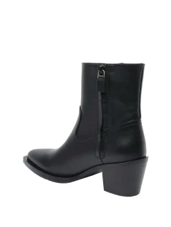 Bootie Black Tate