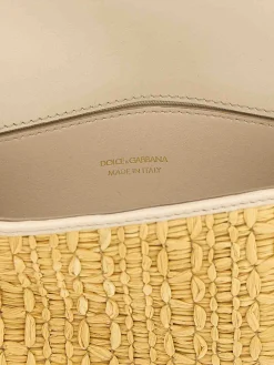 Borsa a tracolla all'uncinetto