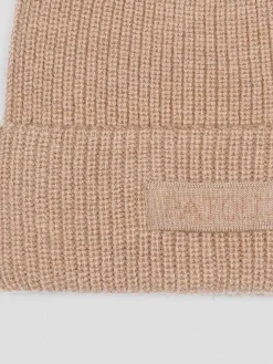 Cappello a costine a maglia