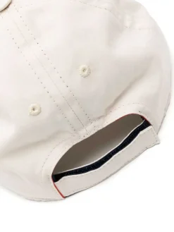 Cappello con logo