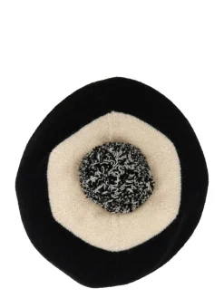 Cappello Con Pom Pom