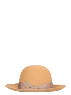 Cappello Eleonora