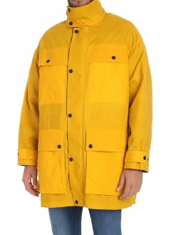 Cappotto giallo in tessuto