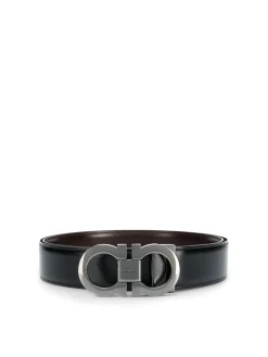 Cintura in pelle con logo inciso