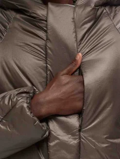 Cloud Helicoid Parka