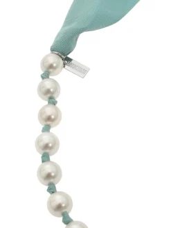 Collana con perle e nastro azzurra