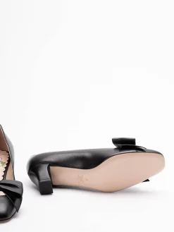 Décolleté `Bobow`