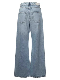 Debby Jeans