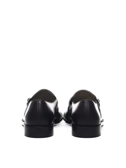 Derby in pelle