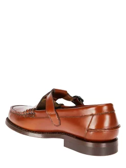 Derby in pelle