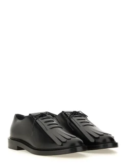 Derby in pelle