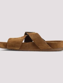 Ease Bucle Slide Sandals