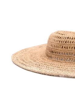 Grande cappello traforato