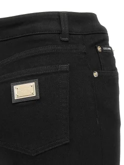 Jeans a cinque tazze