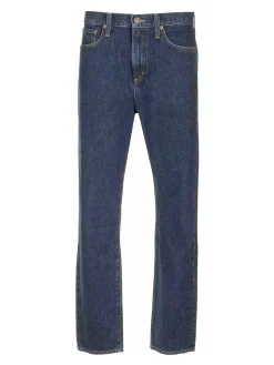 Jeans a metà rissa