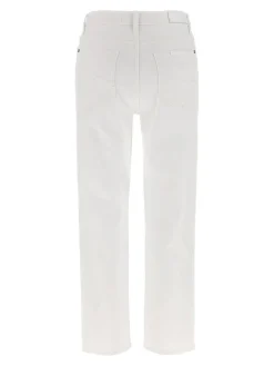 Jeans alla caviglia e facile