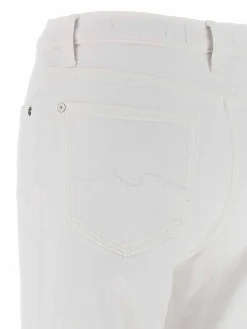 Jeans alla caviglia e facile