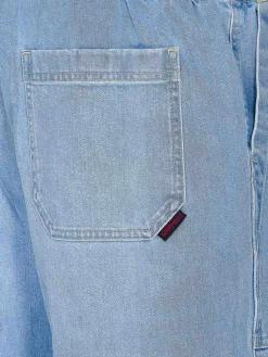 Jeans allungati