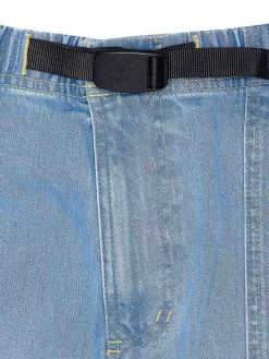 Jeans allungati
