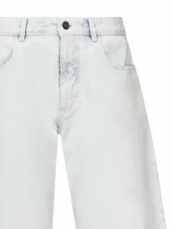 Jeans arrotondati