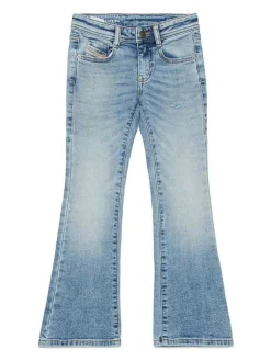 Jeans azzurri svasati