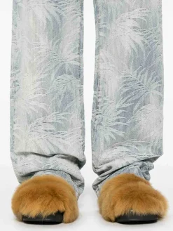 Jeans azzurro con un motivo