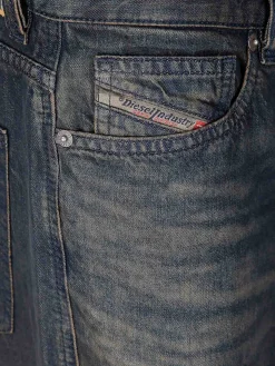 Jeans cinque tasche