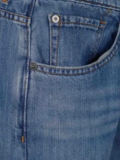 Jeans in denim