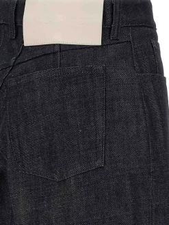 Jeans in denim