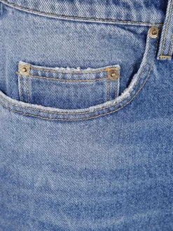 Jeans in denim