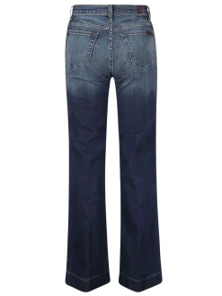 Jeans in denim