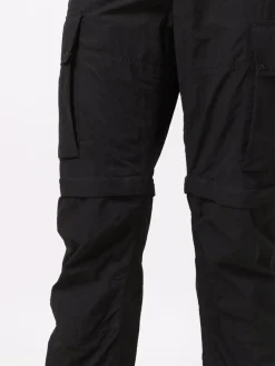 Jeans in denim