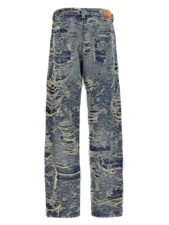 Jeans in denim