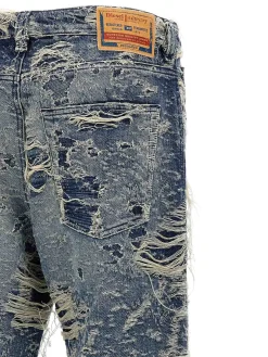 Jeans in denim