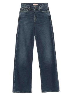 Jeans in denim