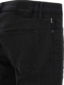 Jeans in denim