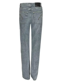 Jeans in denim