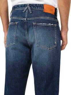 Jeans in denim