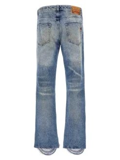 Jeans in denim