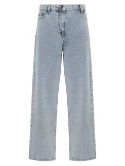 Jeans in denim