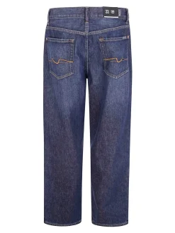 Jeans in denim