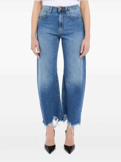 Jeans in denim blu con orlo sfilacciato